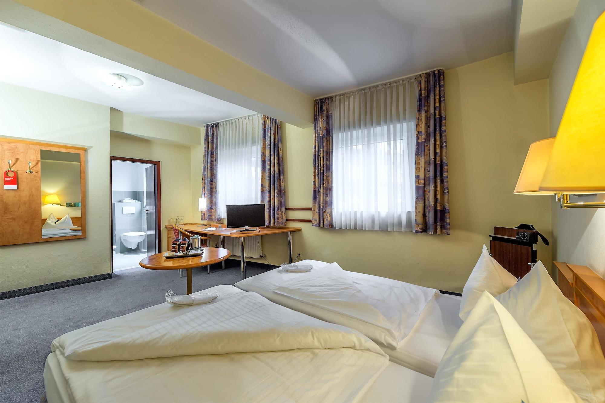 Sure Hotel By Best Western راتينغن المظهر الخارجي الصورة