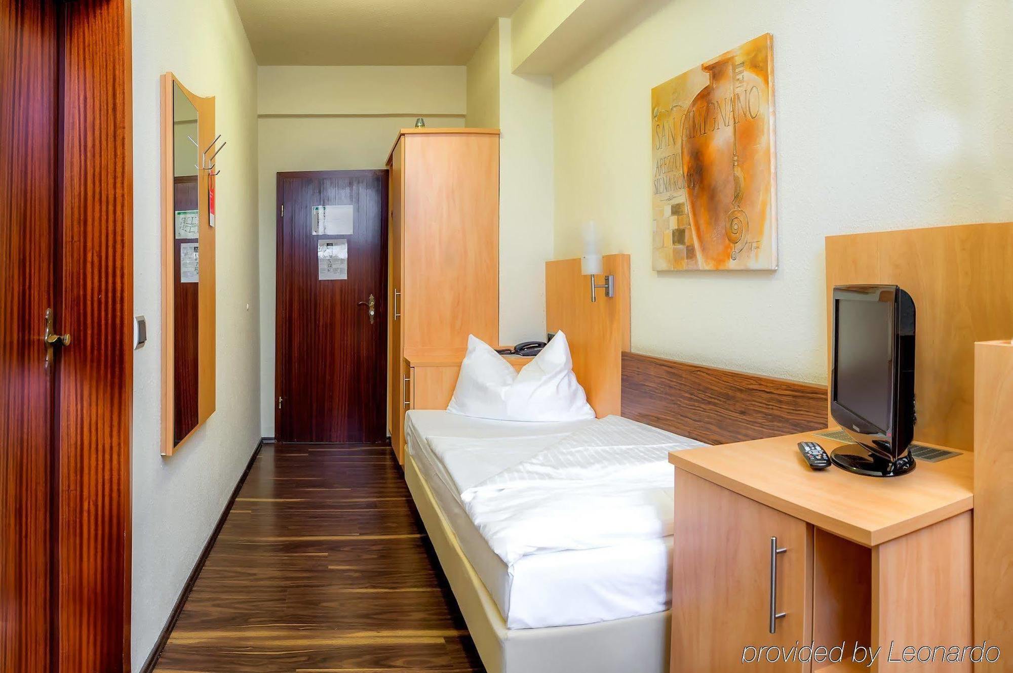 Sure Hotel By Best Western راتينغن المظهر الخارجي الصورة